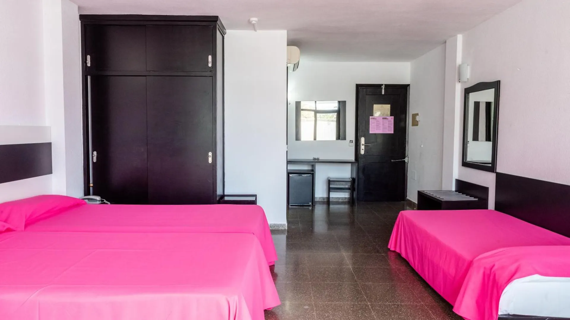 ***  Ibiza Rocks Hotel - Adults Only San Antonio  Španělsko